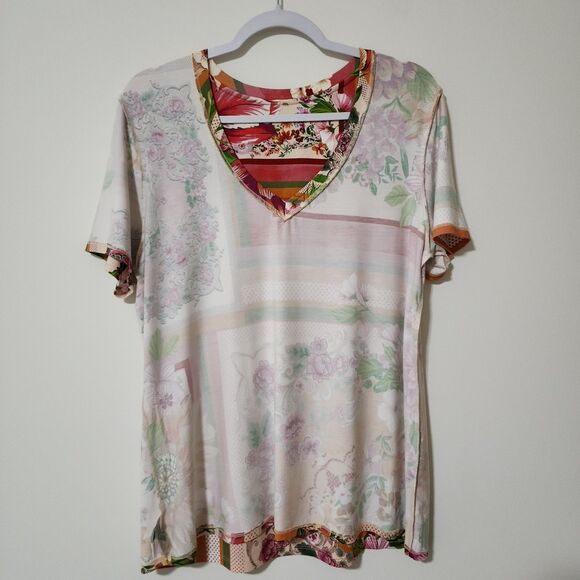 Johnny Was Women's Bamboo V-Neck Short Sleeve T-Shirt Top Patchwork Pattern Sz L - Picture 3 of 6